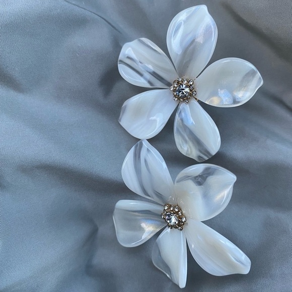 J Crew Earrings - Picture 2 of 4